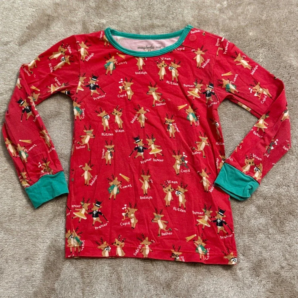 Magnetic Me Reindeer Christmas Pajamas Toddler 2T Red Modal Long Sleeve Set